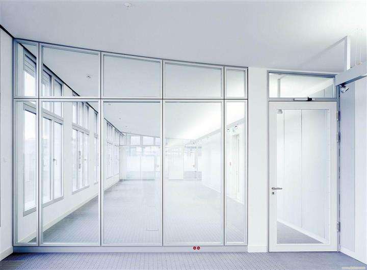 选择玻璃隔断很重要，玻璃隔断十大品牌介绍