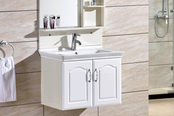 不锈钢浴室柜的优缺点及PVC浴室柜的优缺点介绍